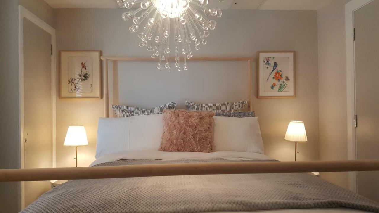 Queens Quarter Holiday Homes (Adults Only) Белфаст Екстериор снимка
